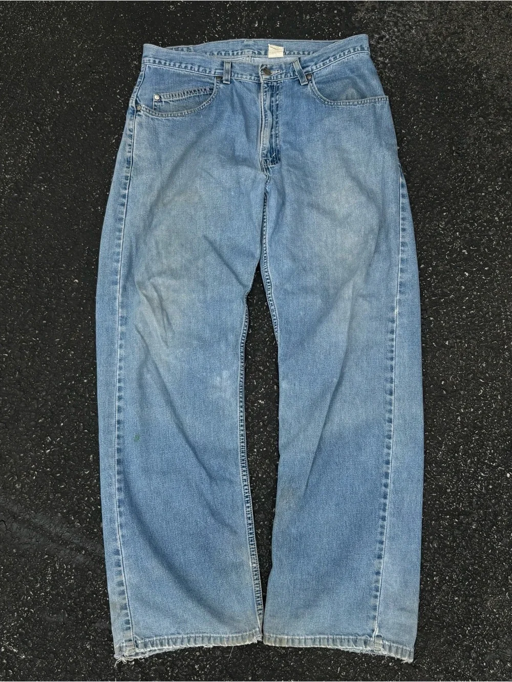 Vintage Levi’s L2 Skater Light Wash Loose Fit Baggy Denim Jeans Size 33x30.5 USA